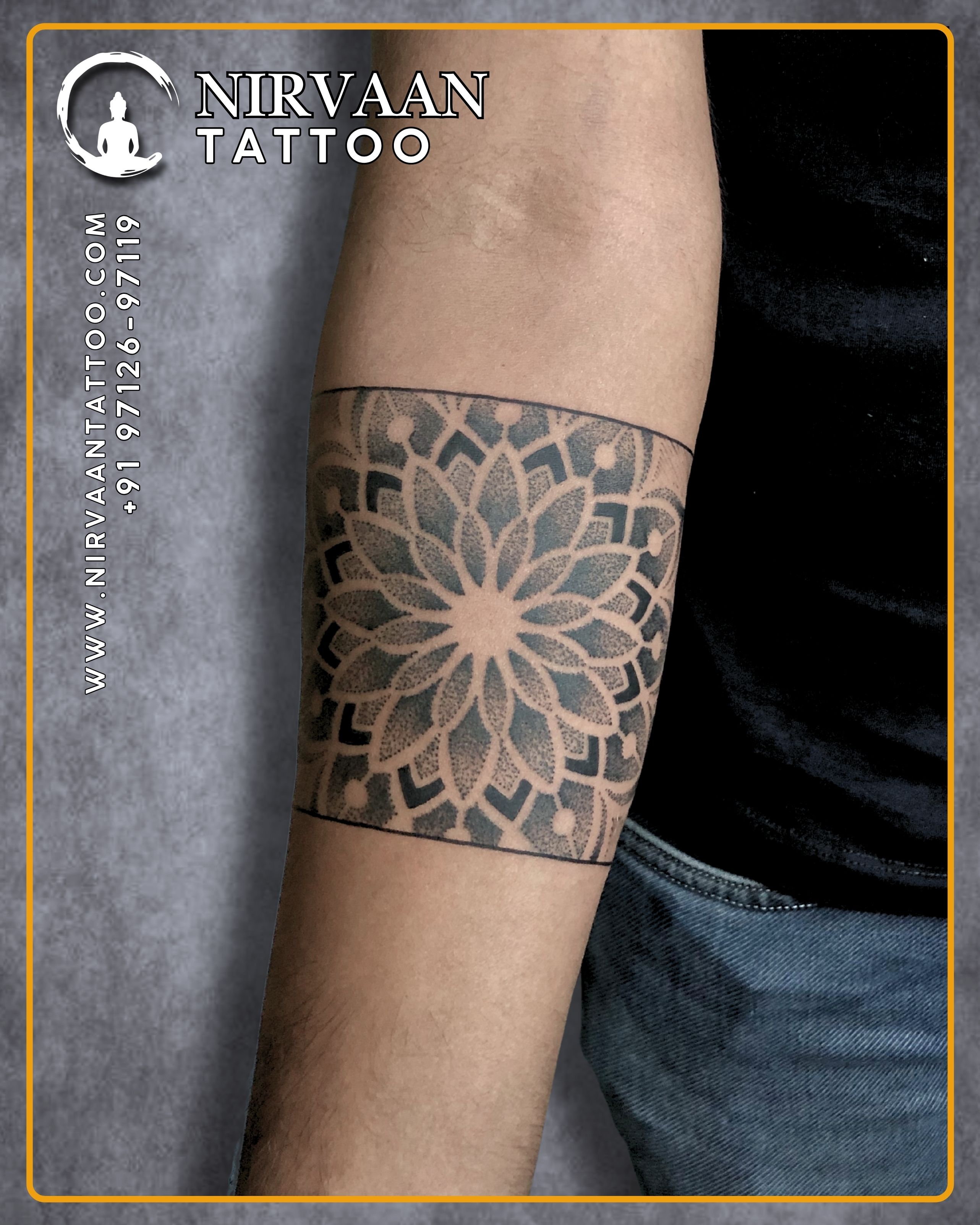 Mandala armband tattoo design